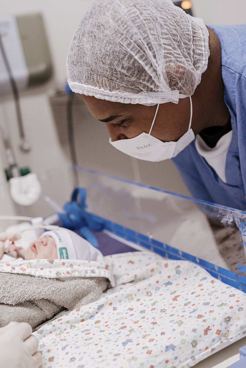 fotografia de parto jau, fotos de parto, bebe nascendo, unimed jau, santa asa jau, unimed bauru, fotografia recem nascido, parto cesarea, fotos de bebe, fotografia em jau e regiao