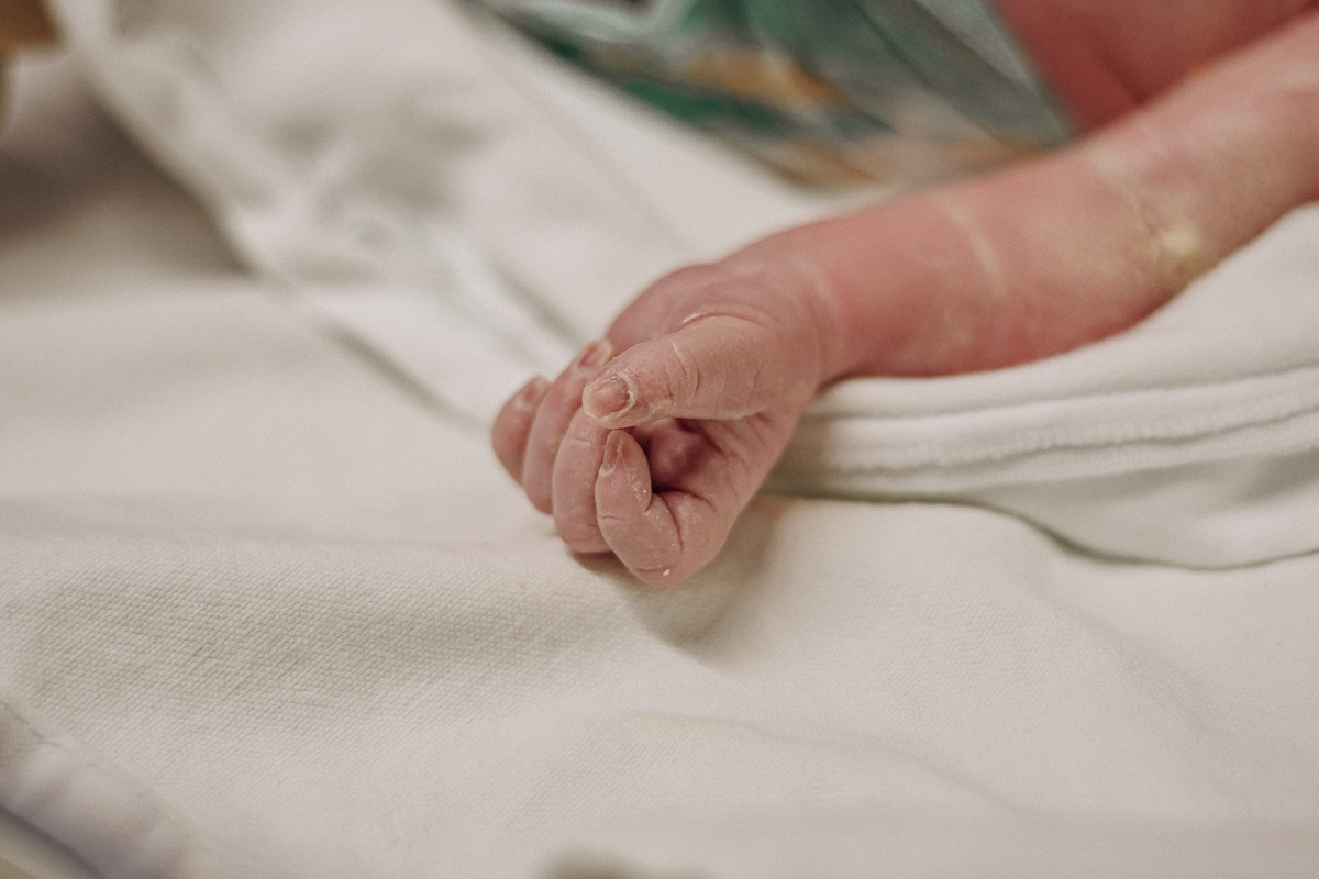 fotografia de parto jau, fotos de parto, bebe nascendo, unimed jau, santa asa jau, unimed bauru, fotografia recem nascido, parto cesarea, fotos de bebe, fotografia em jau e regiao, clinica pailo