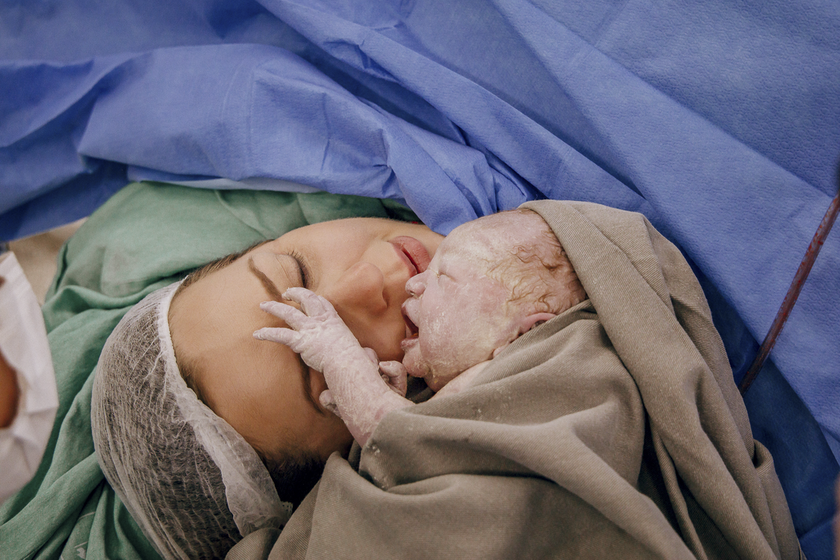 fotografia de parto jau, fotos de parto, bebe nascendo, unimed jau, santa asa jau, unimed bauru, fotografia recem nascido, parto cesarea, fotos de bebe, fotografia em jau e regiao, clinica pailo