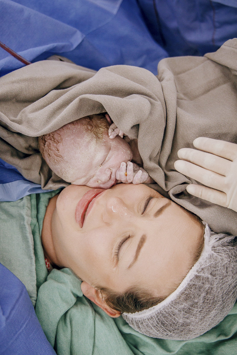 fotografia de parto jau, fotos de parto, bebe nascendo, unimed jau, santa asa jau, unimed bauru, fotografia recem nascido, parto cesarea, fotos de bebe, fotografia em jau e regiao, clinica pailo