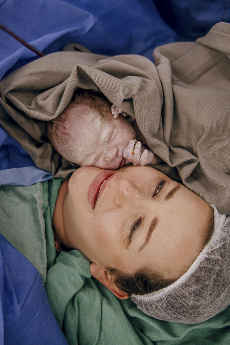 fotografia de parto jau, fotos de parto, bebe nascendo, unimed jau, santa asa jau, unimed bauru, fotografia recem nascido, parto cesarea, fotos de bebe, fotografia em jau e regiao, clinica pailo