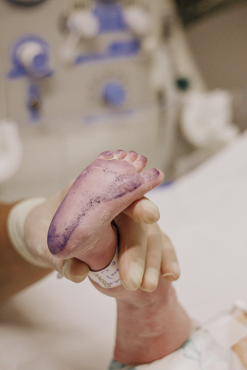 fotografia de parto jau, fotos de parto, bebe nascendo, unimed jau, santa asa jau, unimed bauru, fotografia recem nascido, parto cesarea, fotos de bebe, fotografia em jau e regiao, clinica pailo