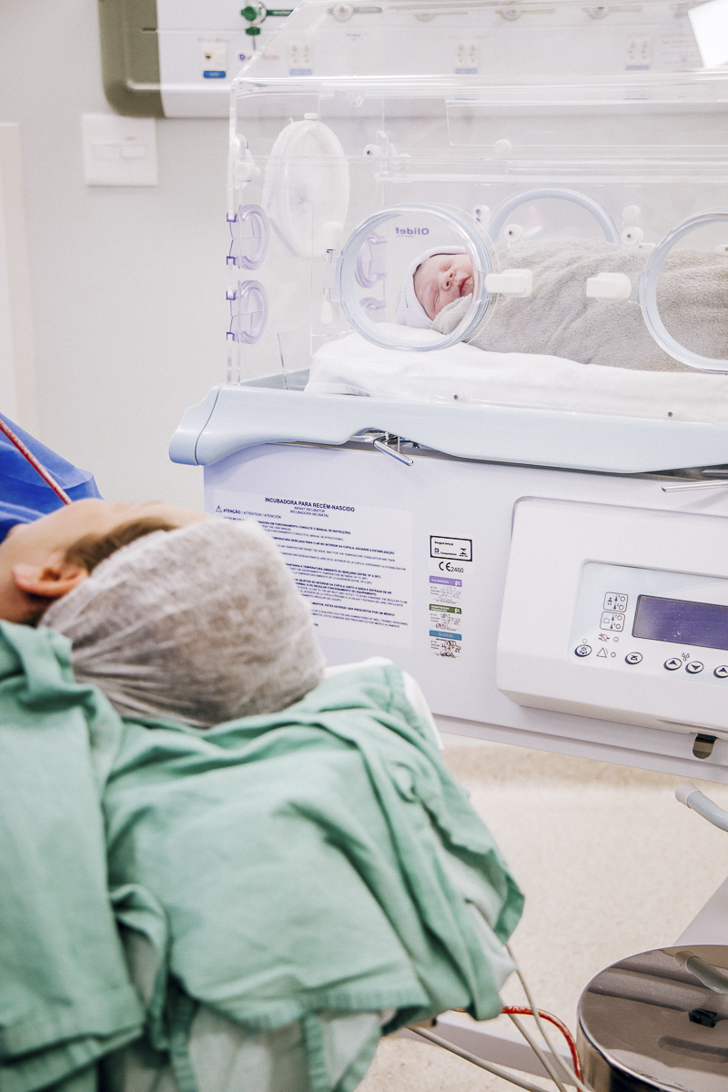 fotografia de parto jau, fotos de parto, bebe nascendo, unimed jau, santa asa jau, unimed bauru, fotografia recem nascido, parto cesarea, fotos de bebe, fotografia em jau e regiao, clinica pailo