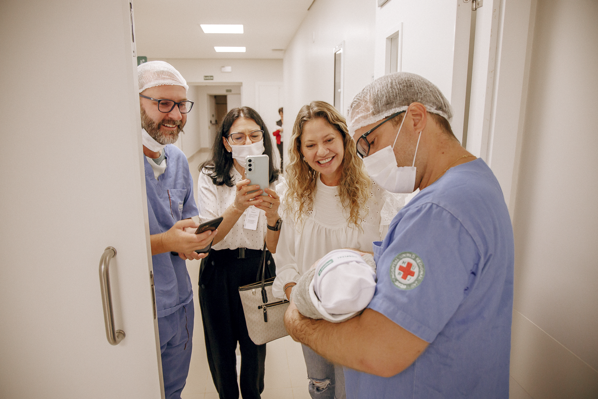 fotografia de parto jau, fotos de parto, bebe nascendo, unimed jau, santa asa jau, unimed bauru, fotografia recem nascido, parto cesarea, fotos de bebe, fotografia em jau e regiao, clinica pailo