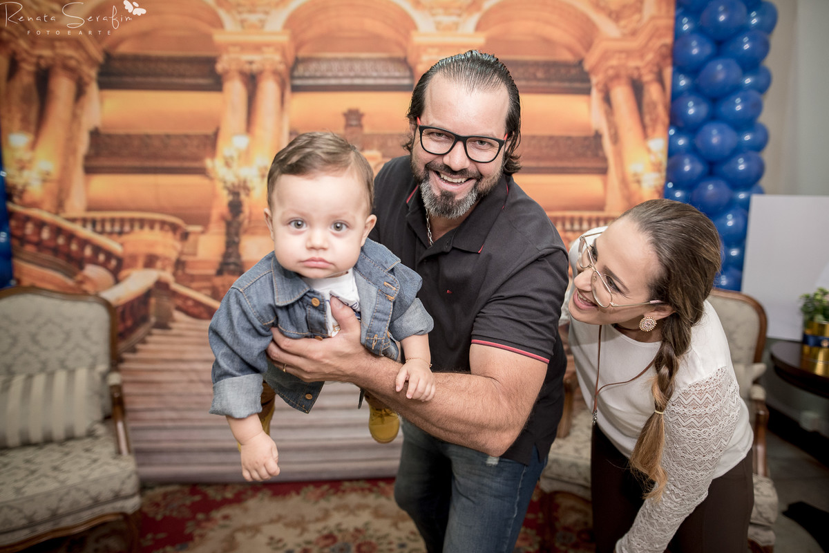 fotografo infantil em jau, festa de um aninho em jau, salão de festas em jau, foto de recém nascido feita pela fotógrafa Renata Serafim