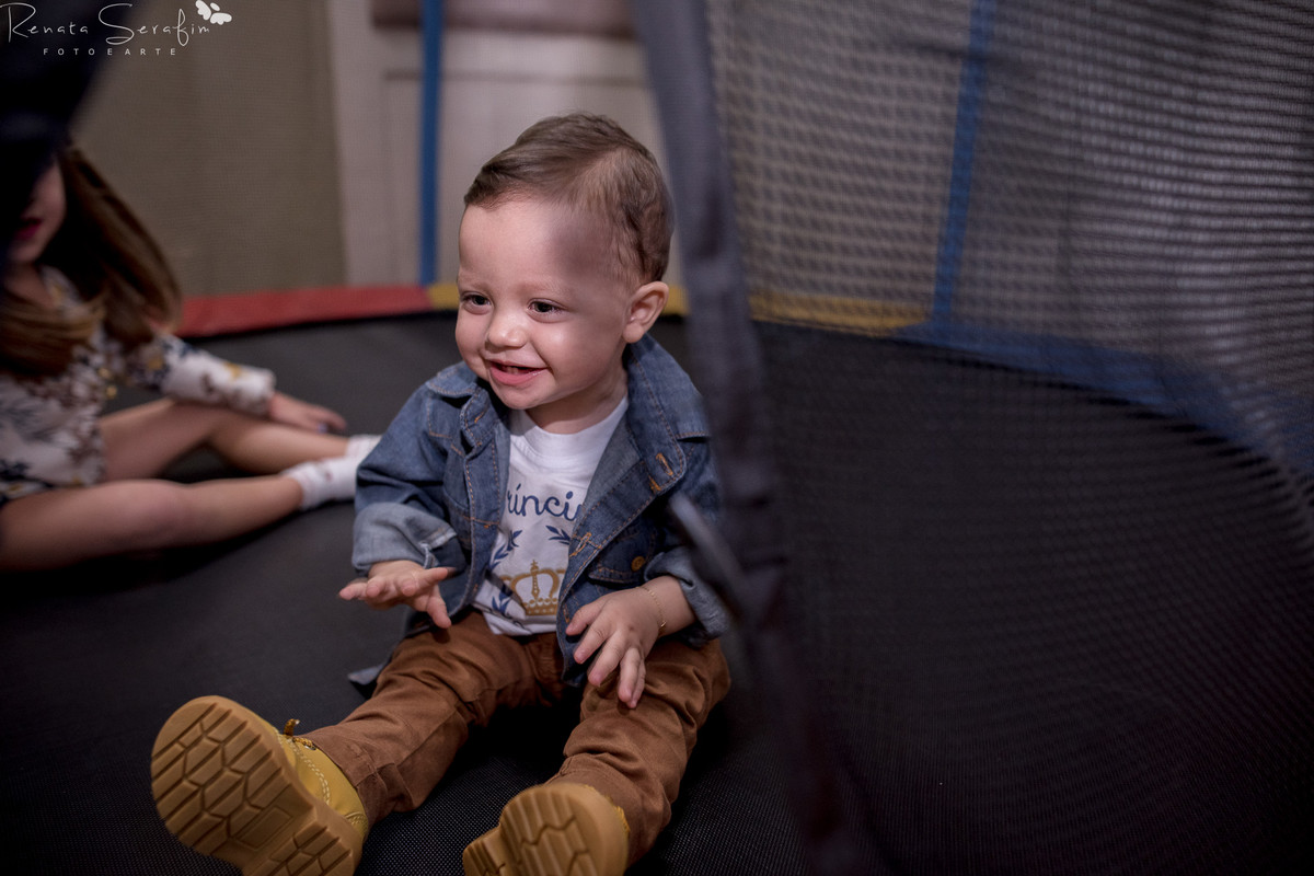 fotografo infantil em jau, festa de um aninho em jau, salão de festas em jau, foto de recém nascido feita pela fotógrafa Renata Serafim