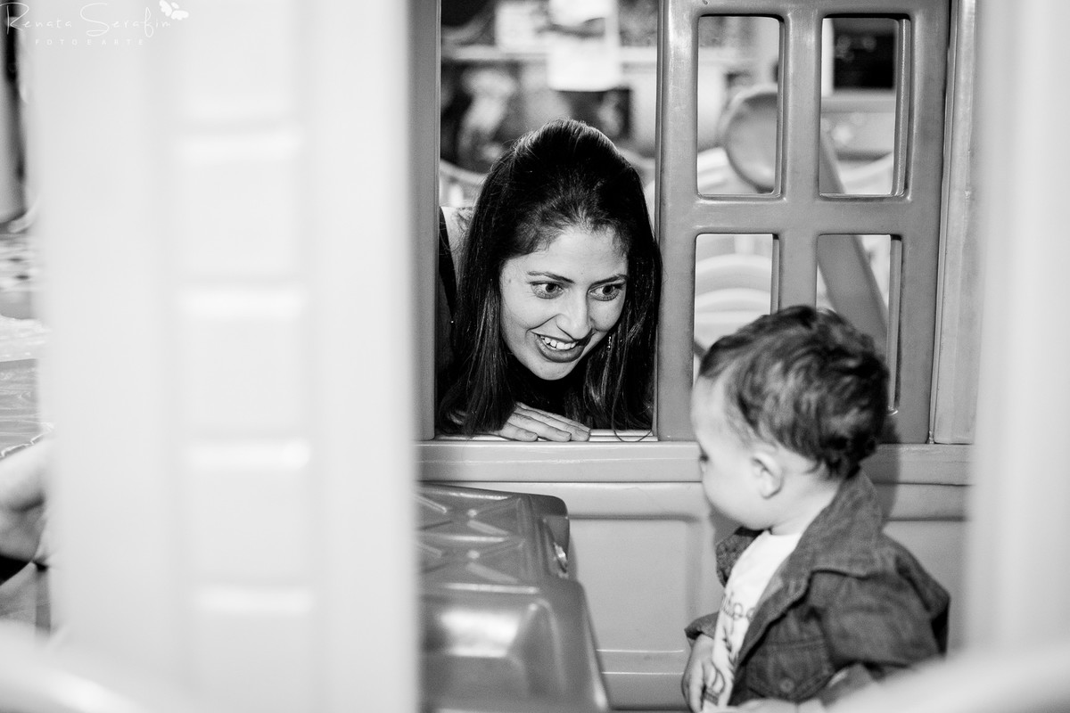 fotografo infantil em jau, festa de um aninho em jau, salão de festas em jau, foto de recém nascido feita pela fotógrafa Renata Serafim