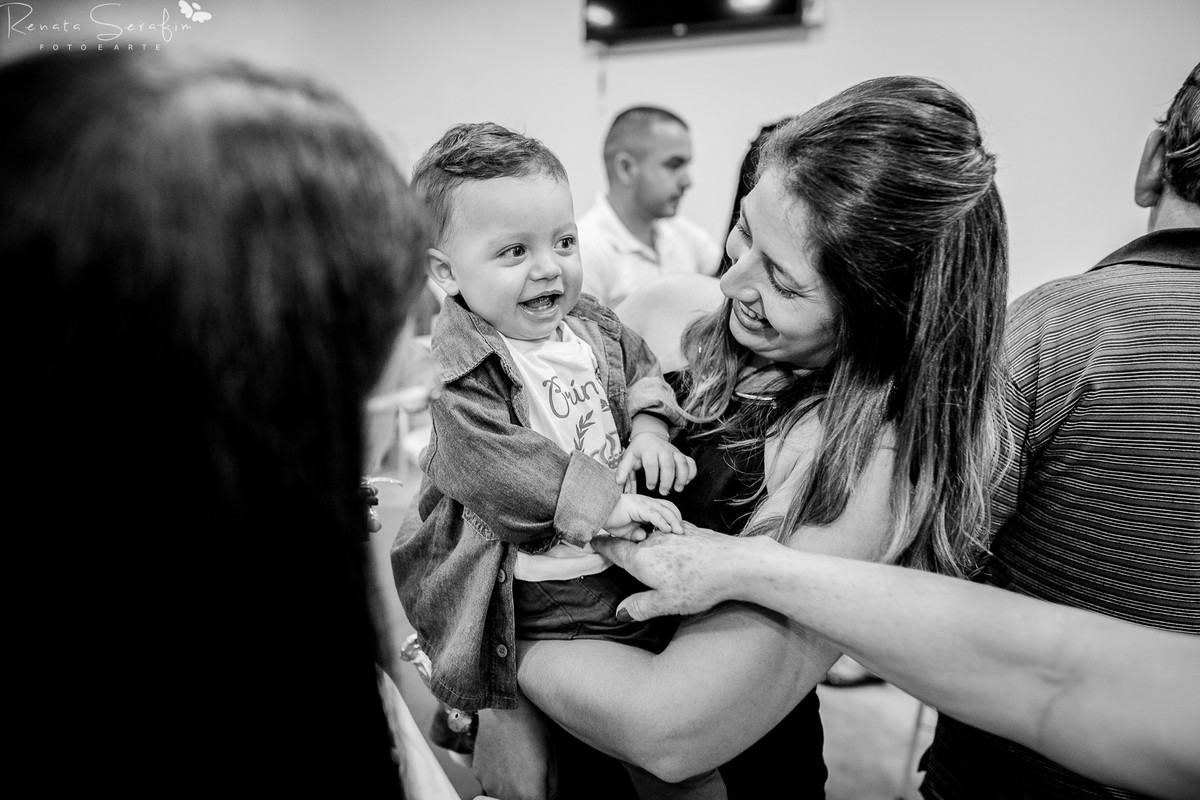 fotografo infantil em jau, festa de um aninho em jau, salão de festas em jau, foto de recém nascido feita pela fotógrafa Renata Serafim