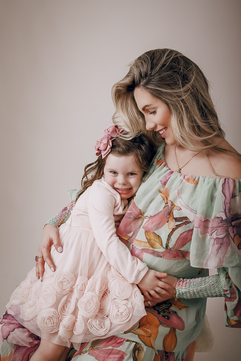 gestante, ensaio gestante, gestante estudio em jau, fotografia de gestante, estudio fotografico em bauru e regiao