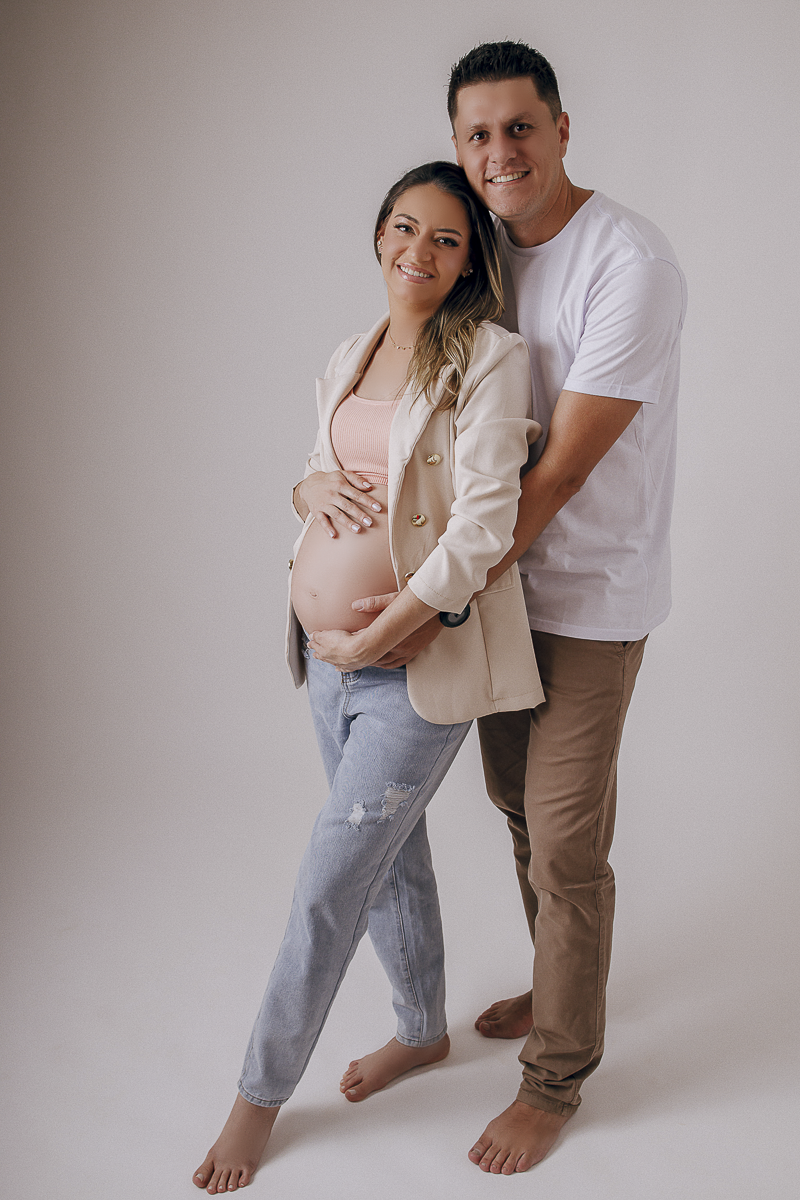 gestante, ensaio gestante, gestante estudio em jau, fotografia de gestante, estudio fotografico em bauru e regiao
