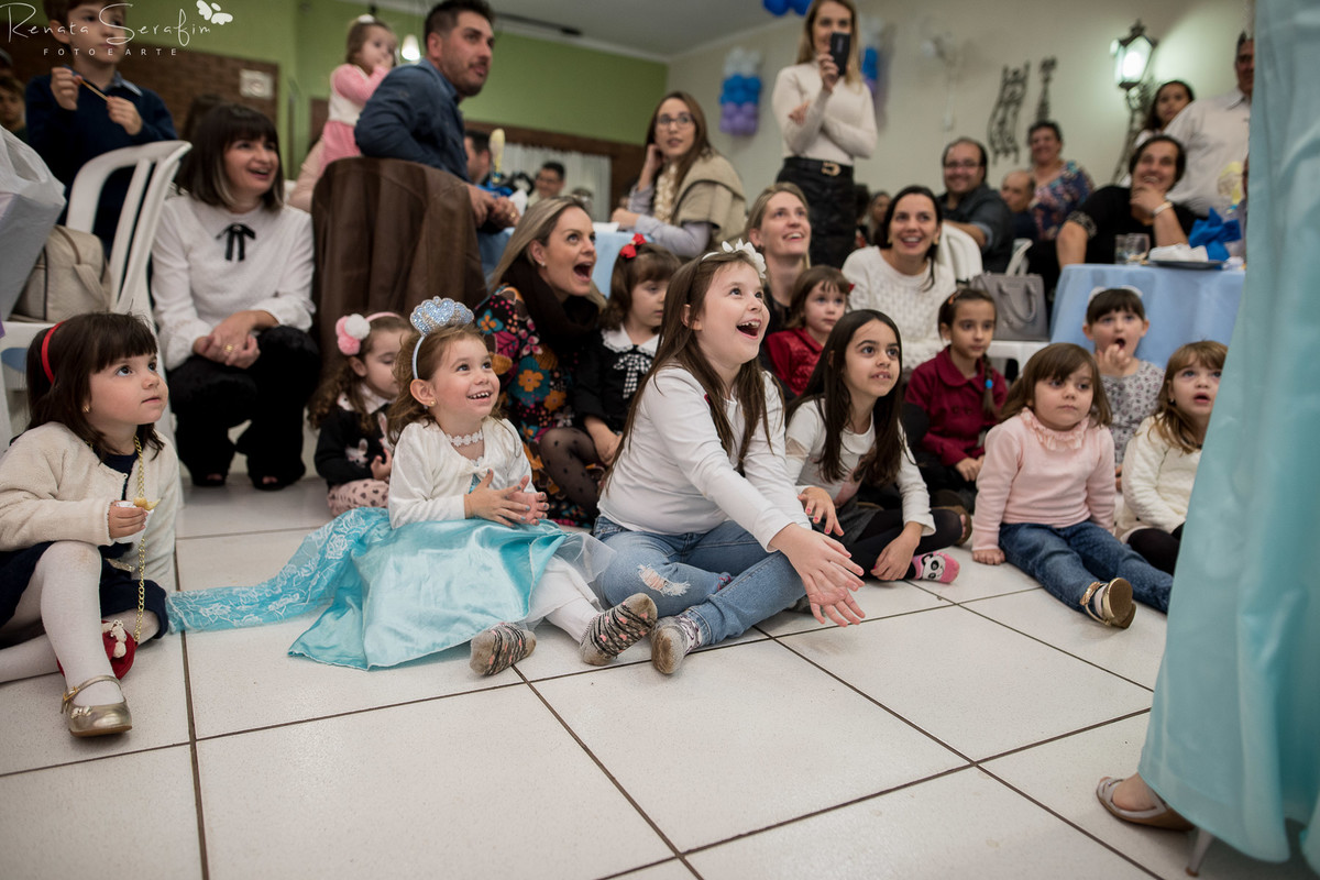 festa infantil em jau, foto de batizado em jau, fotógrafo em bariri, fotografo em jau, fotos decoração festa frozen, igreja de bauru, são de festas jau