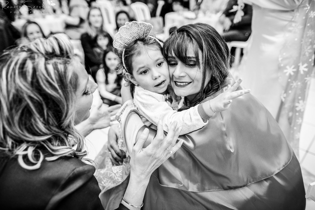 festa infantil em jau, foto de batizado em jau, fotógrafo em bariri, fotografo em jau, fotos decoração festa frozen, igreja de bauru, são de festas jau