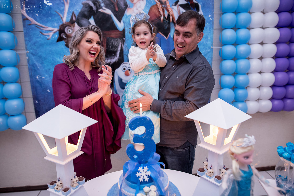 festa infantil em jau, foto de batizado em jau, fotógrafo em bariri, fotografo em jau, fotos decoração festa frozen, igreja de bauru, são de festas jau