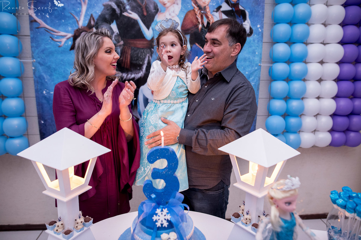 festa infantil em jau, foto de batizado em jau, fotógrafo em bariri, fotografo em jau, fotos decoração festa frozen, igreja de bauru, são de festas jau