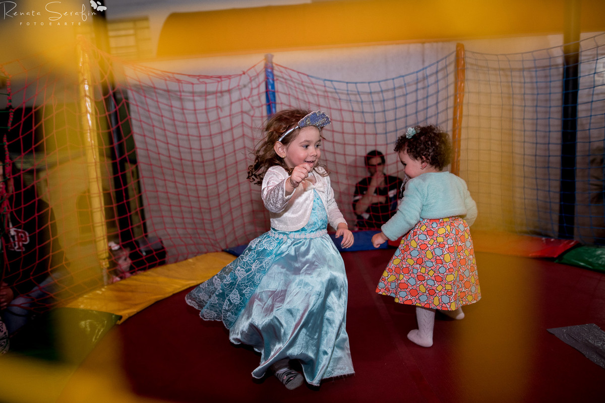 festa infantil em jau, foto de batizado em jau, fotógrafo em bariri, fotografo em jau, fotos decoração festa frozen, igreja de bauru, são de festas jau