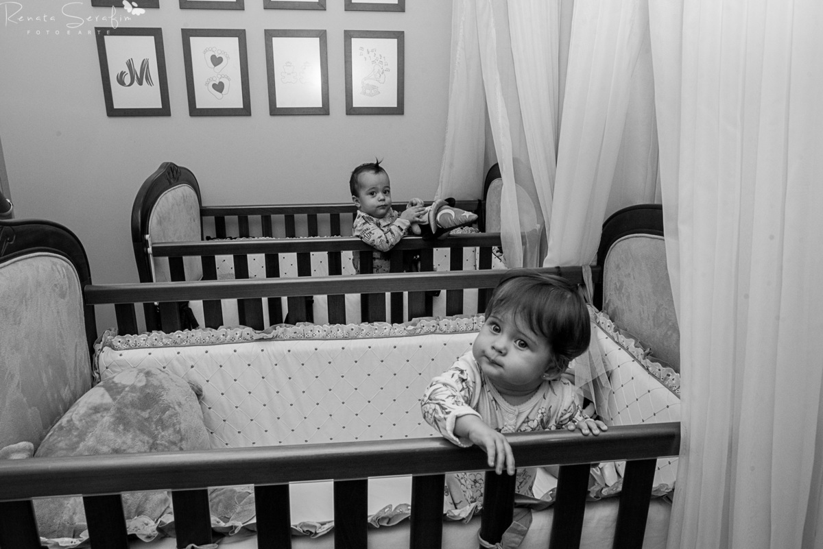 acompanhamento de bebe, bauru, ensaio de bede, ensaio fotografico de bebe, estudio fotografico de bebe em jau, fotografia de gemeos,