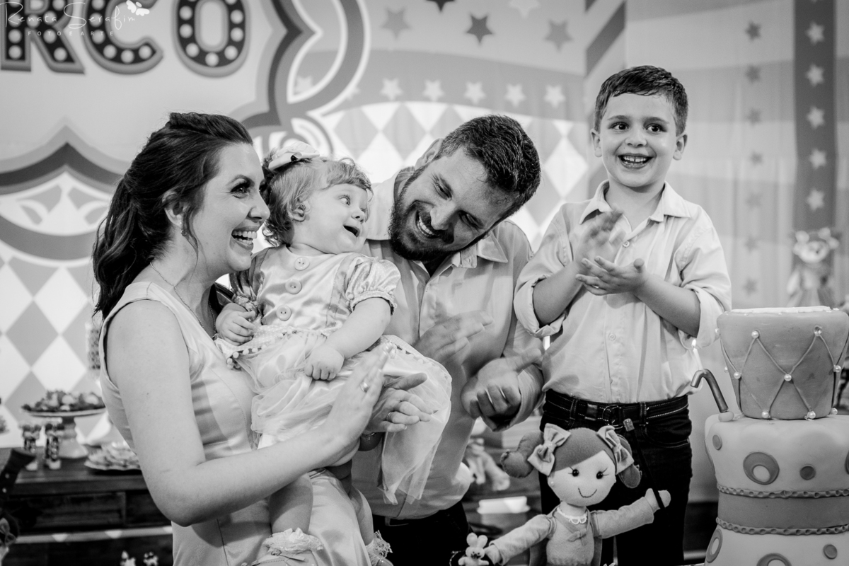 algazzara, circo de menina, circo rosa, festa de menina, festa infantil, festas em jau, fotografo em jau, fotografo infantil, fotos de festa, renata serafim, salão de festas em jau
