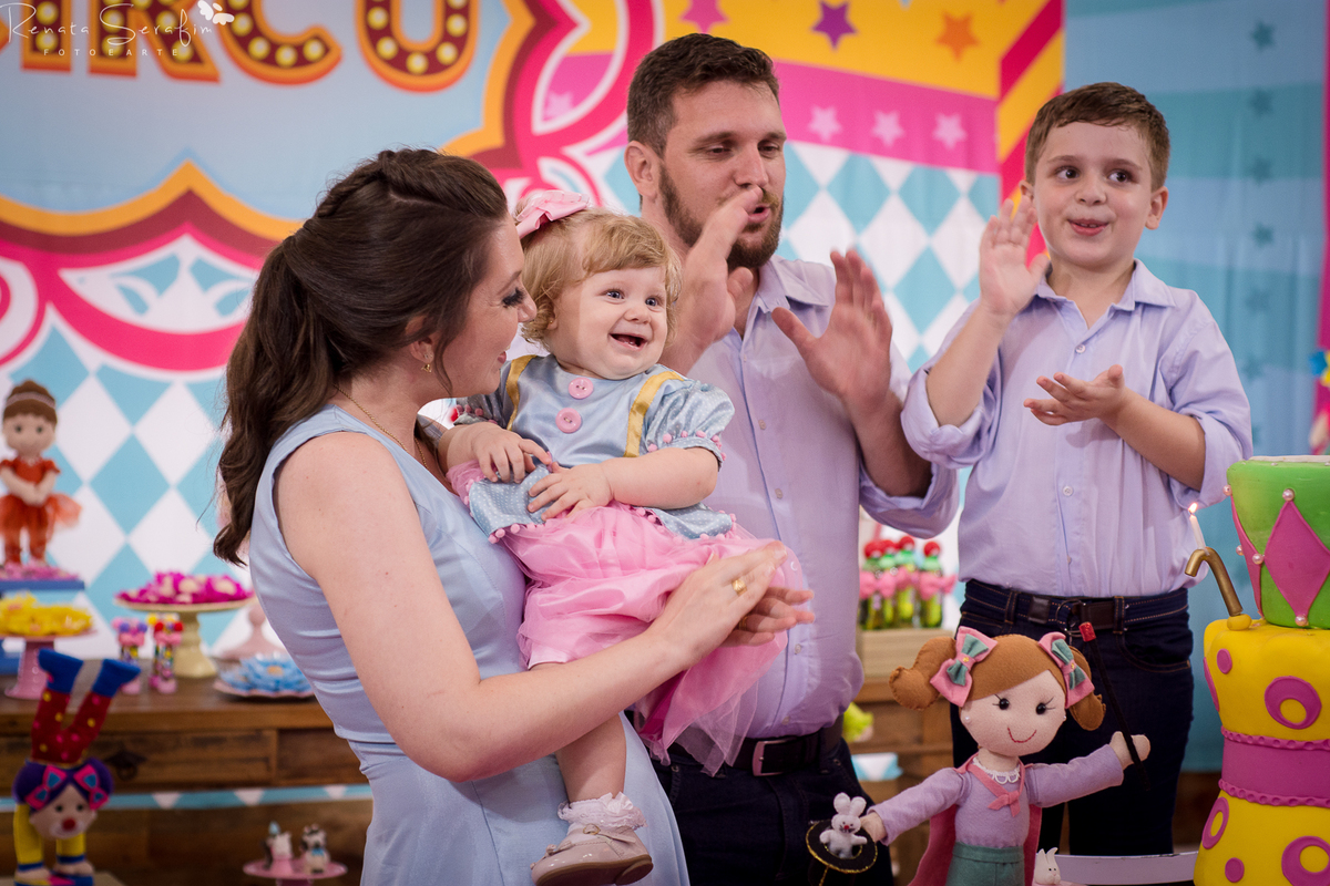 algazzara, circo de menina, circo rosa, festa de menina, festa infantil, festas em jau, fotografo em jau, fotografo infantil, fotos de festa, renata serafim, salão de festas em jau
