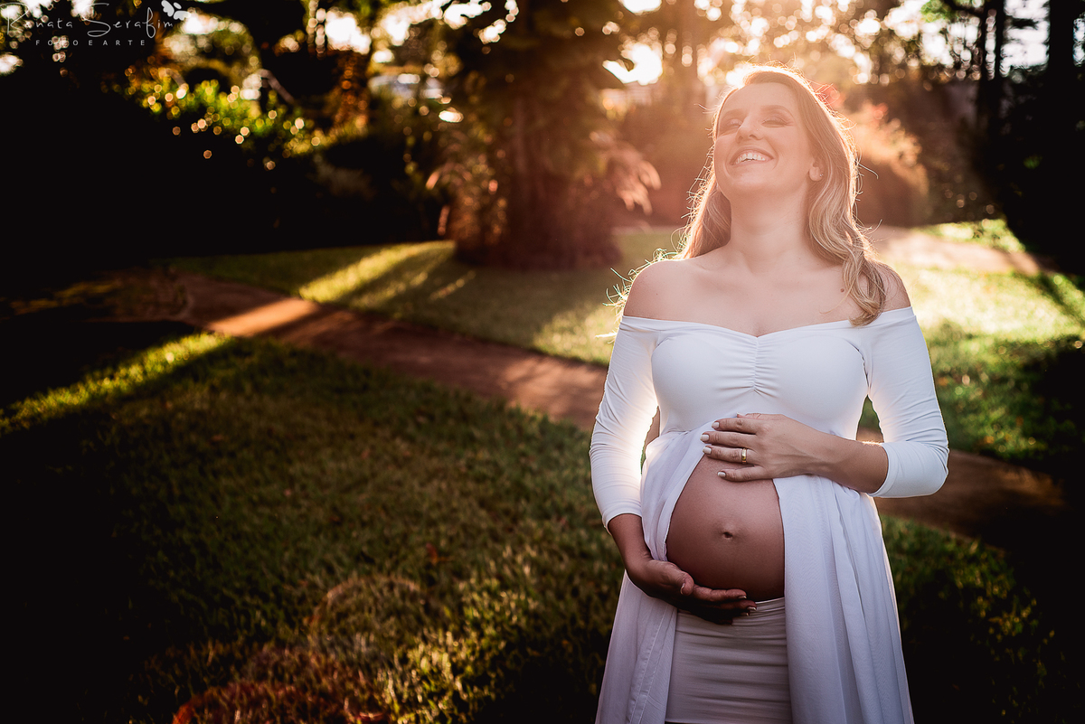 bauru, book gestante, book infantil, dois corregos, fotografo de gestante, fotografo em bariri, fotografo em jau, fotos de gravida, fotos externas, gestação, gestante, gravida, mae de menino, pai de menino, renata serafim, roupas de gestante, sessão fotog