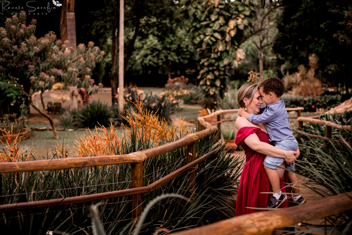 bauru, book gestante, book infantil, dois corregos, fotografo de gestante, fotografo em bariri, fotografo em jau, fotos de gravida, fotos externas, gestação, gestante, gravida, mae de menino, pai de menino, renata serafim, roupas de gestante, sessão fotog