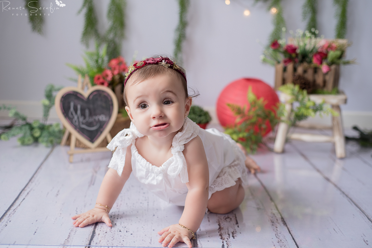 acompanhamento de bebe, bariri, bebe bauru, bebe come morango, book de bebe, book de familia, dois corregos, ensaio de bebe, estudio em jau, estudio fotografico em jau, fotografia de bebe em jau, fotografo em jau, introdução alimentar, mill bath, morangos