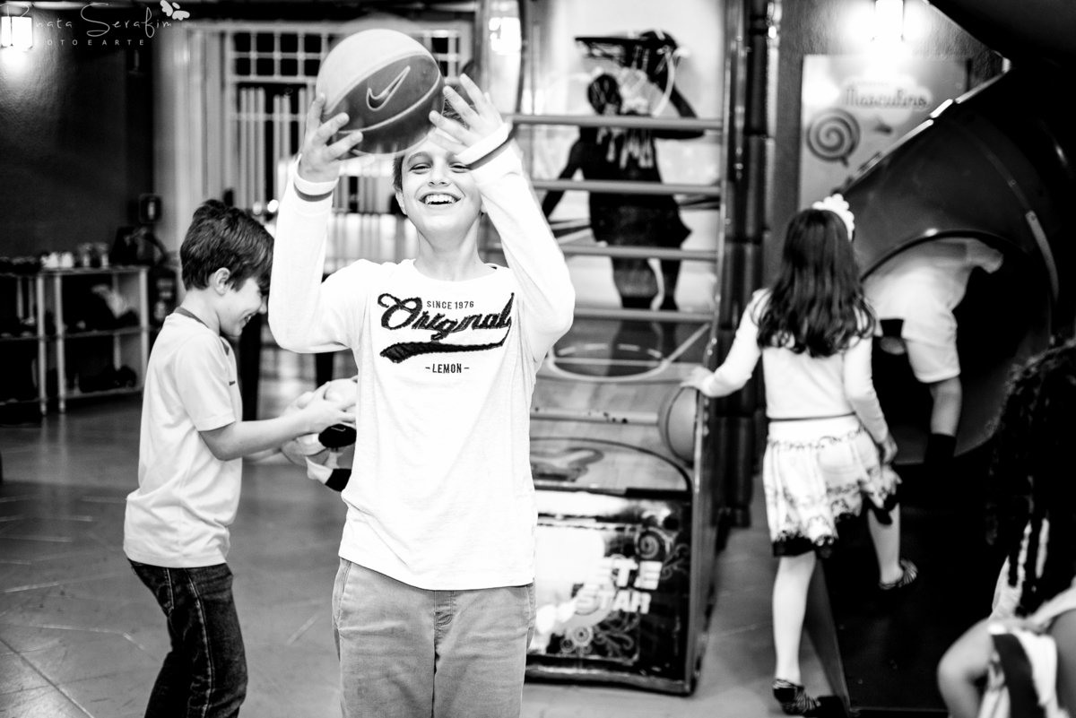 festa bauru festa em pederneiras, festa infantil bauru, fotografo em jau, fotografo em bauru, festa leandro castan, leandro castan jogador, salao de festa jau, zoe casa de festas, fotografia festas infantil, festa em jau, jogador de futebol, festa dos fam