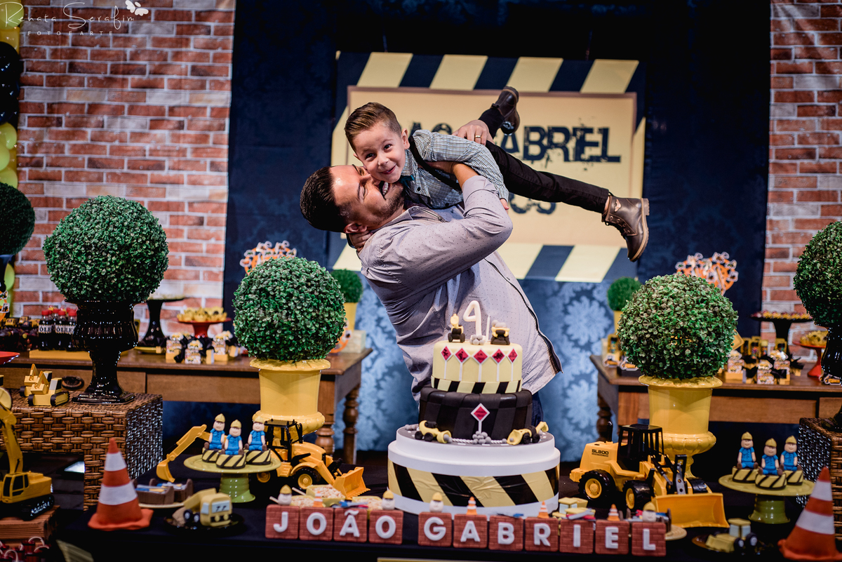 festa bauru festa em pederneiras, festa infantil bauru, fotografo em jau, fotografo em bauru, festa leandro castan, leandro castan jogador, salao de festa jau, zoe casa de festas, fotografia festas infantil, festa em jau, tema construção, festa dos fam