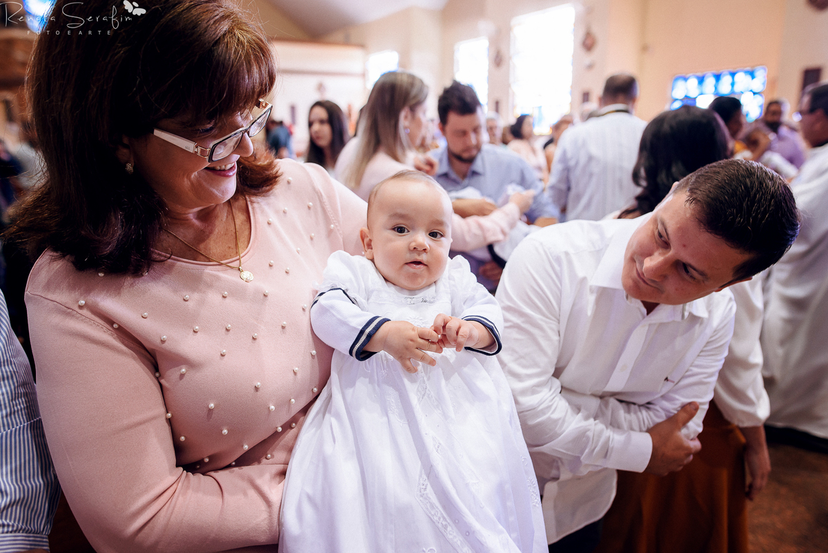 batizado, batismo, sacramento, fotos de batizado, fotógrafo de batizado, igreja nossa senhora de fátima jau, fotos na igreja, fotos, fotos em jau, fotógrafo, fotos de bebe, fotografia de batizado, renata serafim, mae de primeira viagem, 
