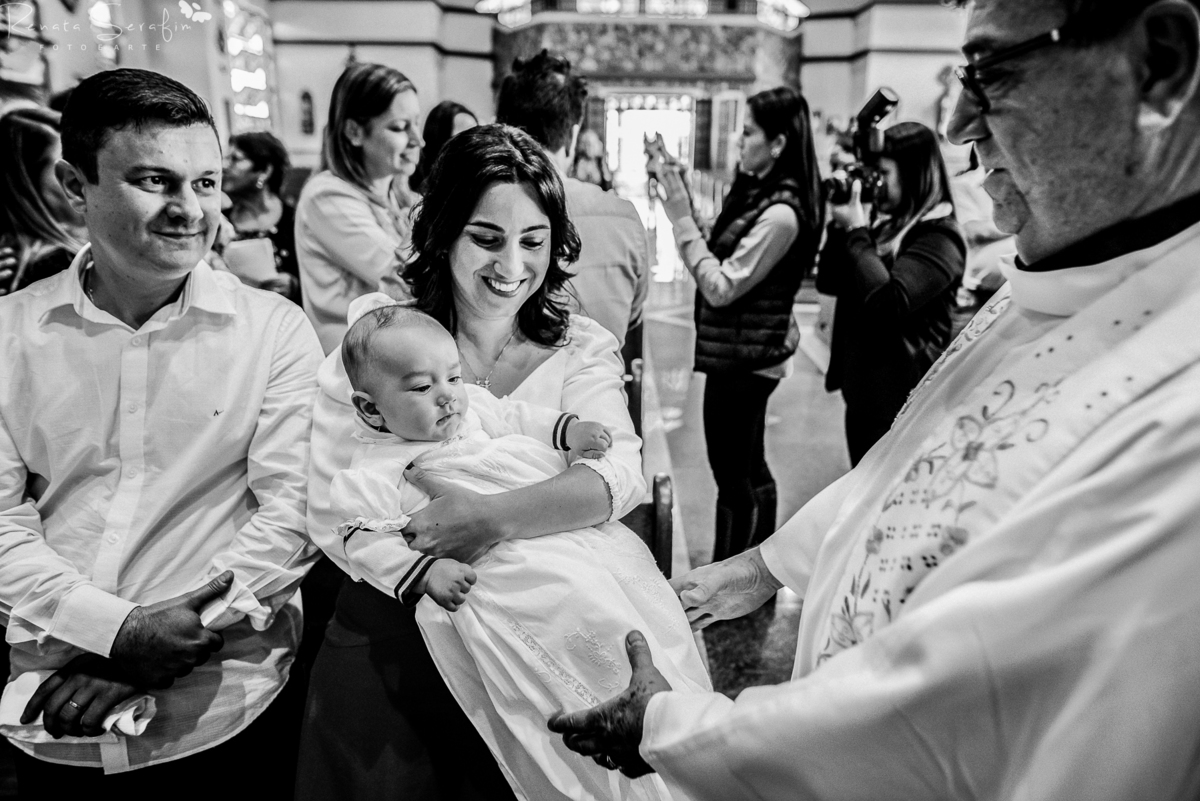 batizado, batismo, sacramento, fotos de batizado, fotógrafo de batizado, igreja nossa senhora de fátima jau, fotos na igreja, fotos, fotos em jau, fotógrafo, fotos de bebe, fotografia de batizado, renata serafim, mae de primeira viagem, 