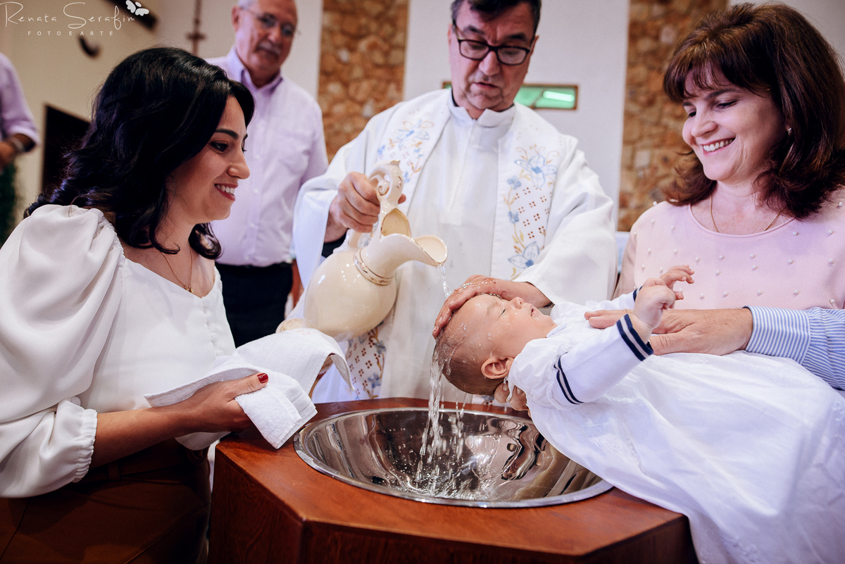 batizado, batismo, sacramento, fotos de batizado, fotógrafo de batizado, igreja nossa senhora de fátima jau, fotos na igreja, fotos, fotos em jau, fotógrafo, fotos de bebe, fotografia de batizado, renata serafim, mae de primeira viagem, 