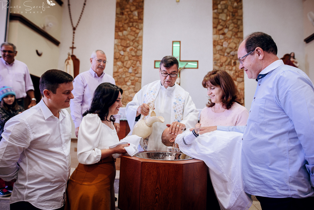 batizado, batismo, sacramento, fotos de batizado, fotógrafo de batizado, igreja nossa senhora de fátima jau, fotos na igreja, fotos, fotos em jau, fotógrafo, fotos de bebe, fotografia de batizado, renata serafim, mae de primeira viagem, 