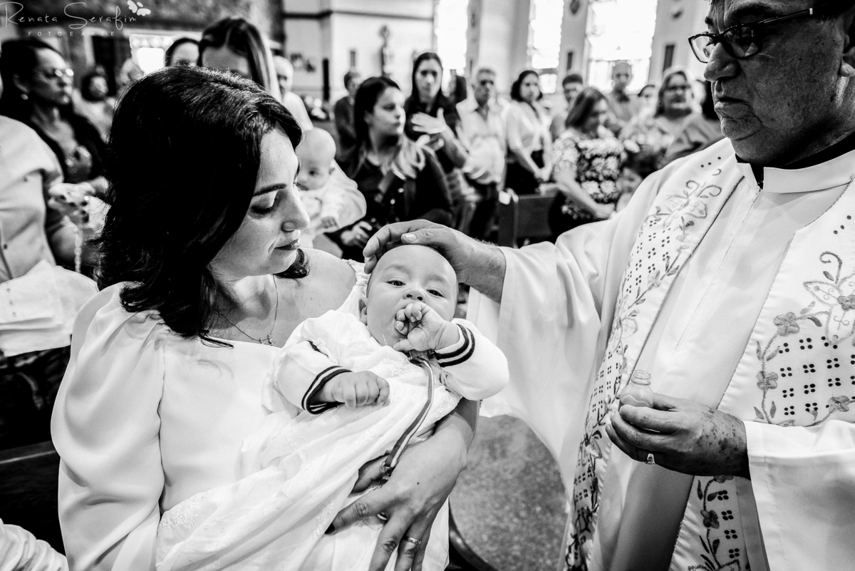 batizado, batismo, sacramento, fotos de batizado, fotógrafo de batizado, igreja nossa senhora de fátima jau, fotos na igreja, fotos, fotos em jau, fotógrafo, fotos de bebe, fotografia de batizado, renata serafim, mae de primeira viagem, 