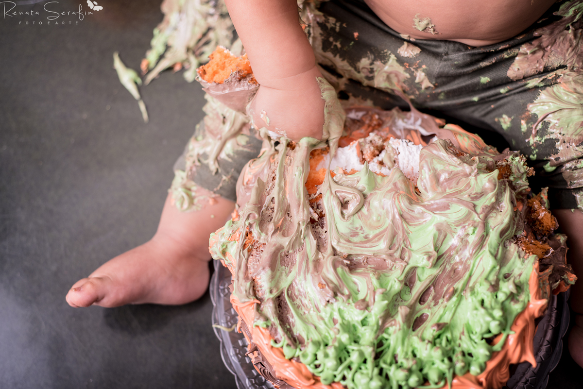 cake smash,mae de menino, safari, festa safari, salao de festas em jau, fotografo em jau, festas em jau, buffet em jau, sessão de fotos de um aninho, fotografia infantil, renata serafim, festa em bauru, salão de festas em bauru
