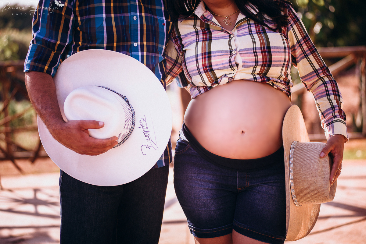 bauru, book gestante, book infantil, dois corregos, fotografo de gestante, fotografo em bariri, fotografo em jau, fotos de gravida, fotos externas, gestação, gestante, gravida, mae de menino, pai de menino, renata serafim, roupas de gestante, sessão fotog