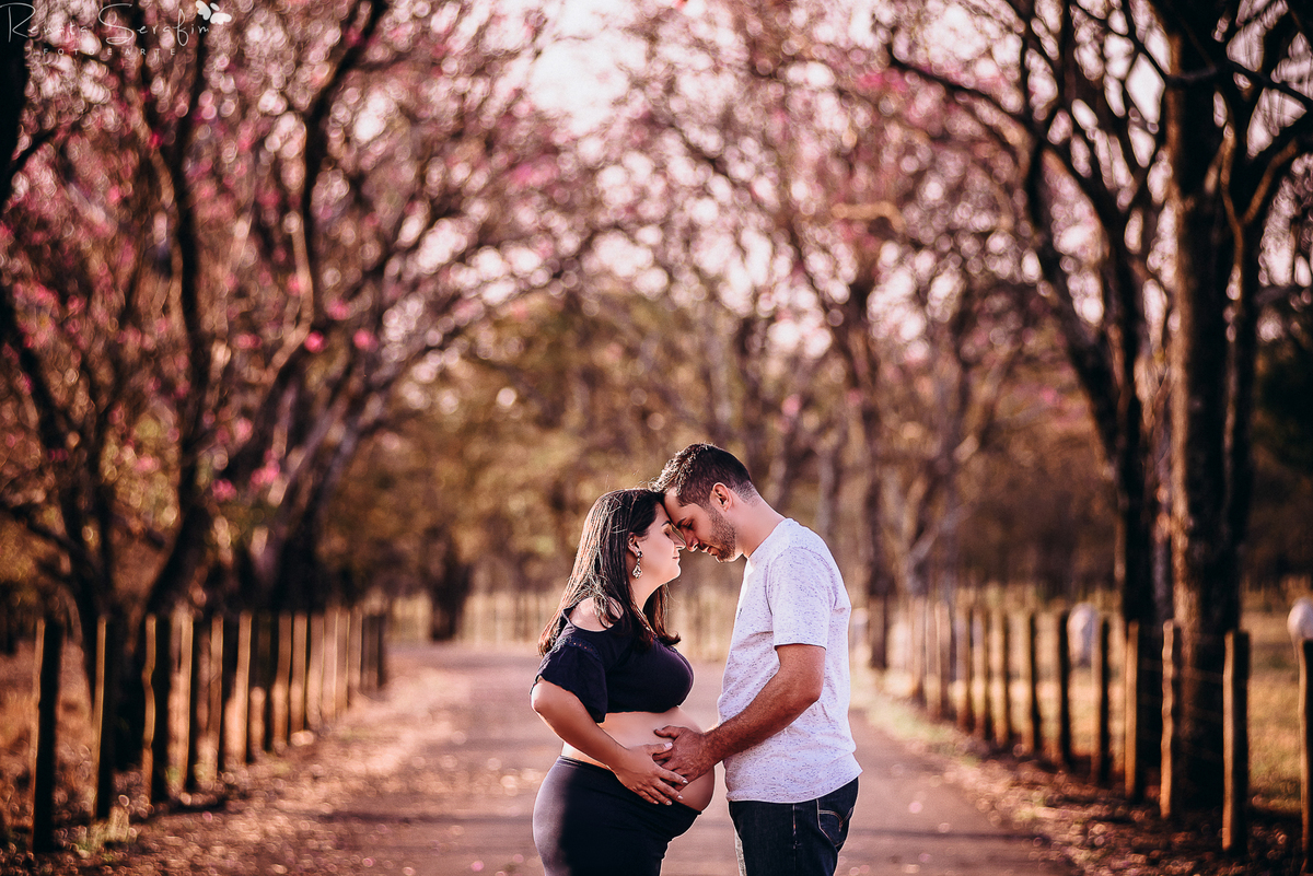 bauru, book gestante, book infantil, dois corregos, fotografo de gestante, fotografo em bariri, fotografo em jau, fotos de gravida, fotos externas, gestação, gestante, gravida, mae de menino, pai de menino, renata serafim, roupas de gestante, sessão fotog
