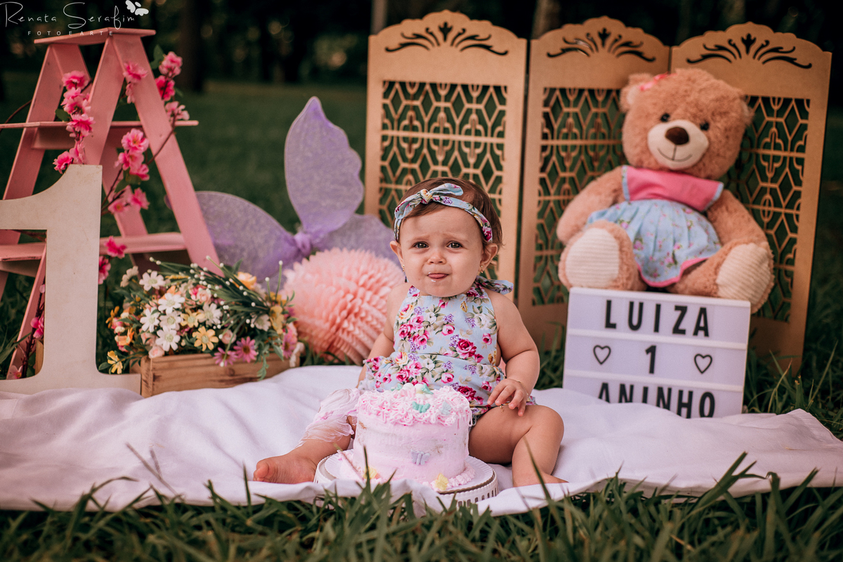 cake smash,mae de menina, jardim, festa jardim, salao de festas em jau, fotografo em jau, festas em jau, buffet em jau, sessão de fotos de um aninho, fotografia infantil, renata serafim, festa em bauru, salão de festas em bauru, bolo de frutas, bolo de me