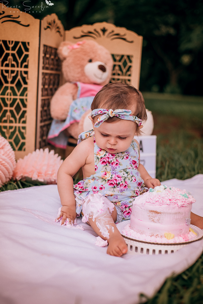 cake smash,mae de menina, jardim, festa jardim, salao de festas em jau, fotografo em jau, festas em jau, buffet em jau, sessão de fotos de um aninho, fotografia infantil, renata serafim, festa em bauru, salão de festas em bauru, bolo de frutas, bolo de me