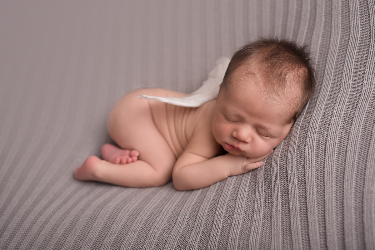 newborn, fotos de recem nascido, book de recem nascido, fotografia de bebe, sessão de recem nascido em jau, fotografa de bebe, renata serafim, acompanhamento de bebes, recem nscido em jau, newborn jau, fotografo em bauru, recem nascido em bauru, advocacia