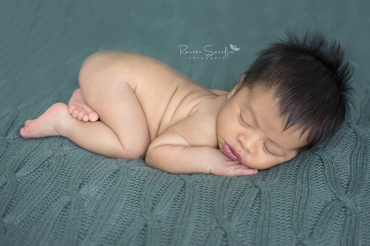 Ensaio de recem-nascido em jau