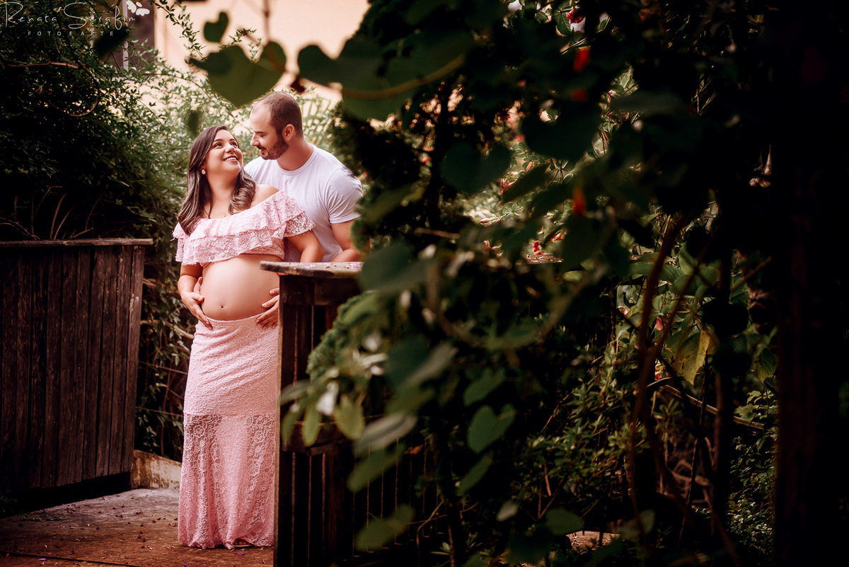 bauru, book gestante, dois corregos, fotografo de gestante, fotografo em bariri, fotografo em jau, fotos de gravida, fotos externas, gestação, gestante, mae de menino, pai de menino, renata serafim, roupas de gestante
