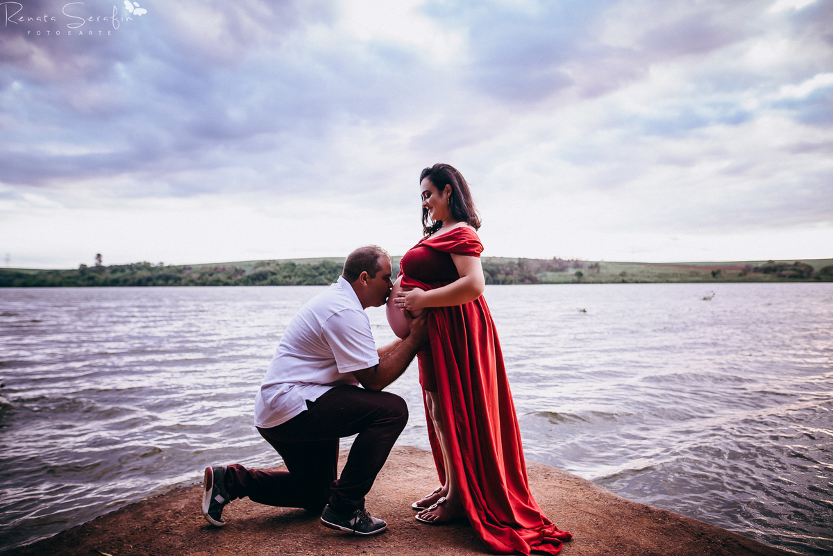 bauru, book gestante, dois corregos, fotografo de gestante, fotografo em bariri, fotografo em jau, fotos de gravida, fotos externas, gestação, gestante, mae de menino, pai de menino, renata serafim, roupas de gestante