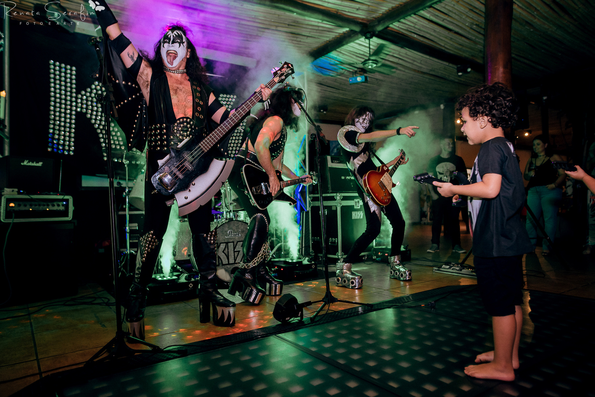 festa em jau, festa em pederneiras, festa infantil bauru, festa jau, festa rock, fotografia festas infantil, fotografo em bauru, fotografo em jau, kiss, kiss cover, salao de festas bauru, salao de festas jau, tema construção, zoe casa de festas