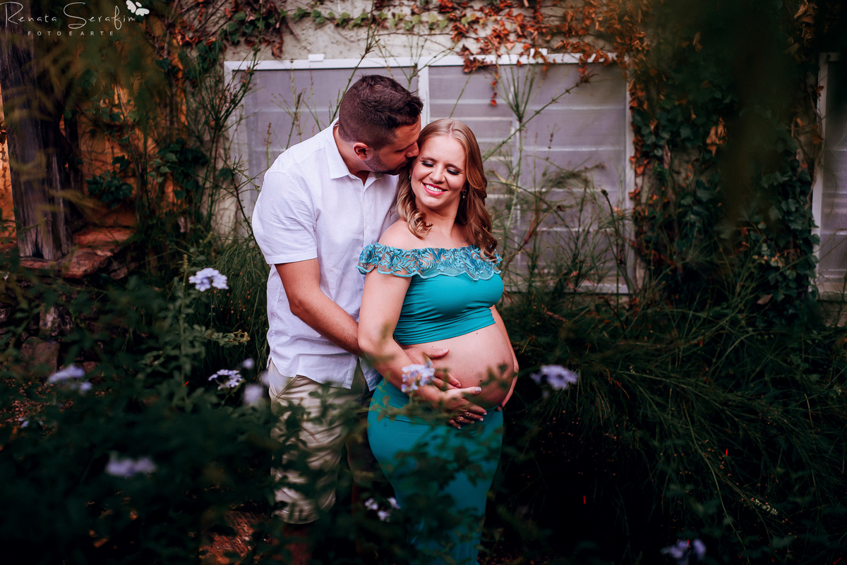 bauru, book gestante, dois corregos, fotografo de gestante, fotografo em bariri, fotografo em jau, fotos de gravida, fotos externas, gestação, gestante, mae de menino, pai de menino, renata serafim, roupas de gestante