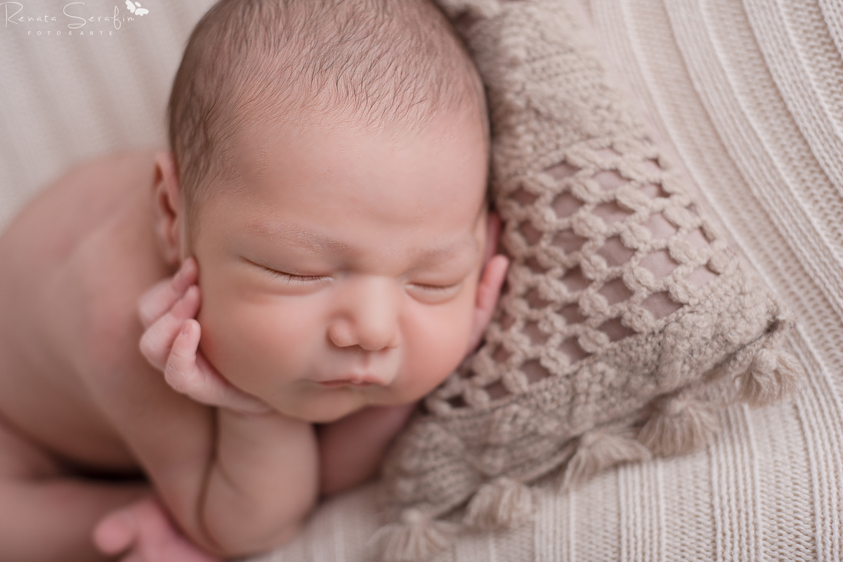 newborn, fotos de recem nascido, book de recem nascido, fotografia de bebe, sessão de recem nascido em jau, fotografa de bebe, renata serafim, acompanhamento de bebes, recem nscido em jau, newborn jau, fotografo em bauru, recem nascido em bauru, advocacia