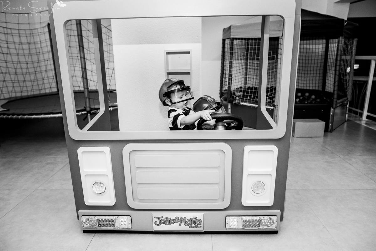 festa em jau, festa em pederneiras, festa infantil bauru, festa jau, festa rock, fotografia festas infantil, fotografo em bauru, fotografo em jau, kiss, kiss cover, salao de festas bauru, salao de festas jau, tema construção, zoe casa de festas