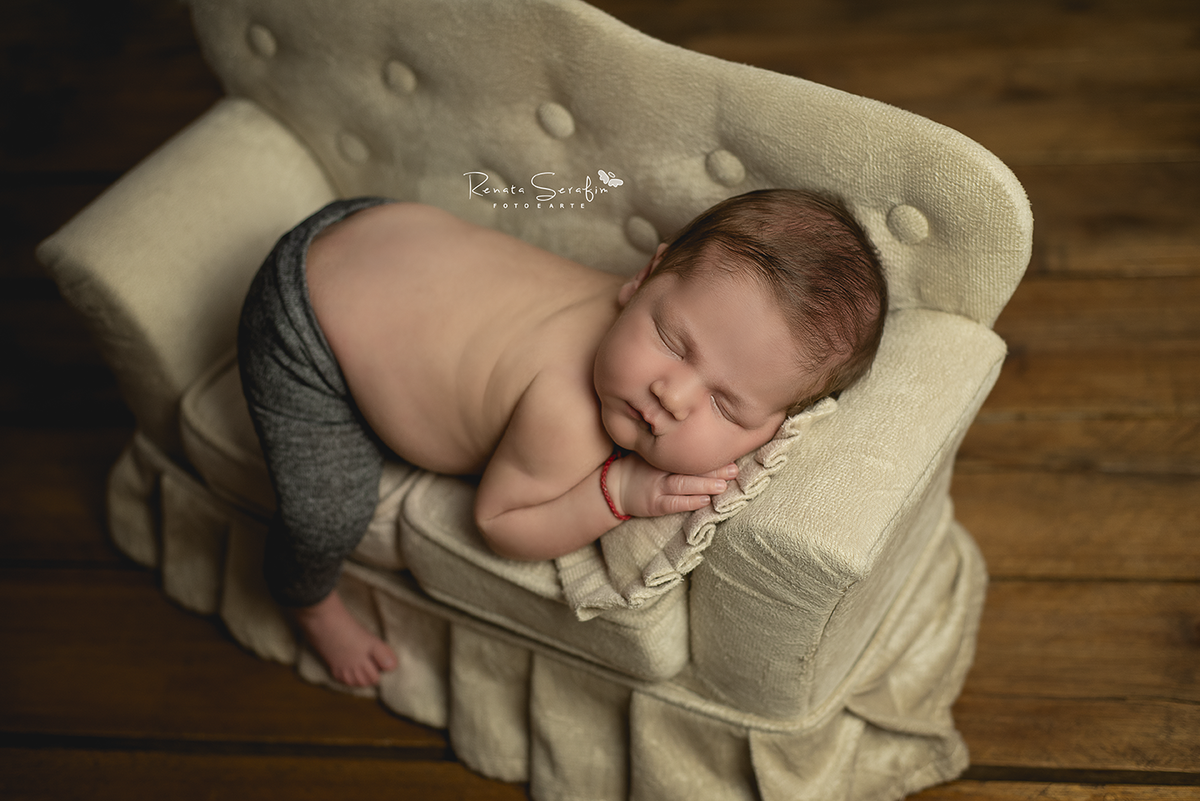 newborn, fotos de recem nascido, book de recem nascido, fotografia de bebe, sessão de recem nascido em jau, fotografa de bebe, renata serafim, acompanhamento de bebes, recem nascido em jau, newborn jau, fotografo em bauru, recem nascido em bauru, 