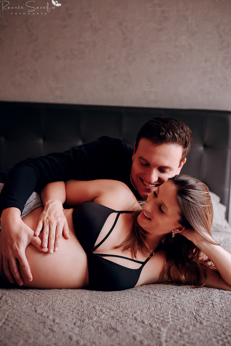 bauru, book gestante, dois corregos, estúdio fotografico, fotografo de gestante, fotografo em bariri, fotografo em jau, fotos de gravida, fotos externas, gestação, gestante, mae de menino, marina pousada do sol, pai de menino, renata serafim, roupas de ge