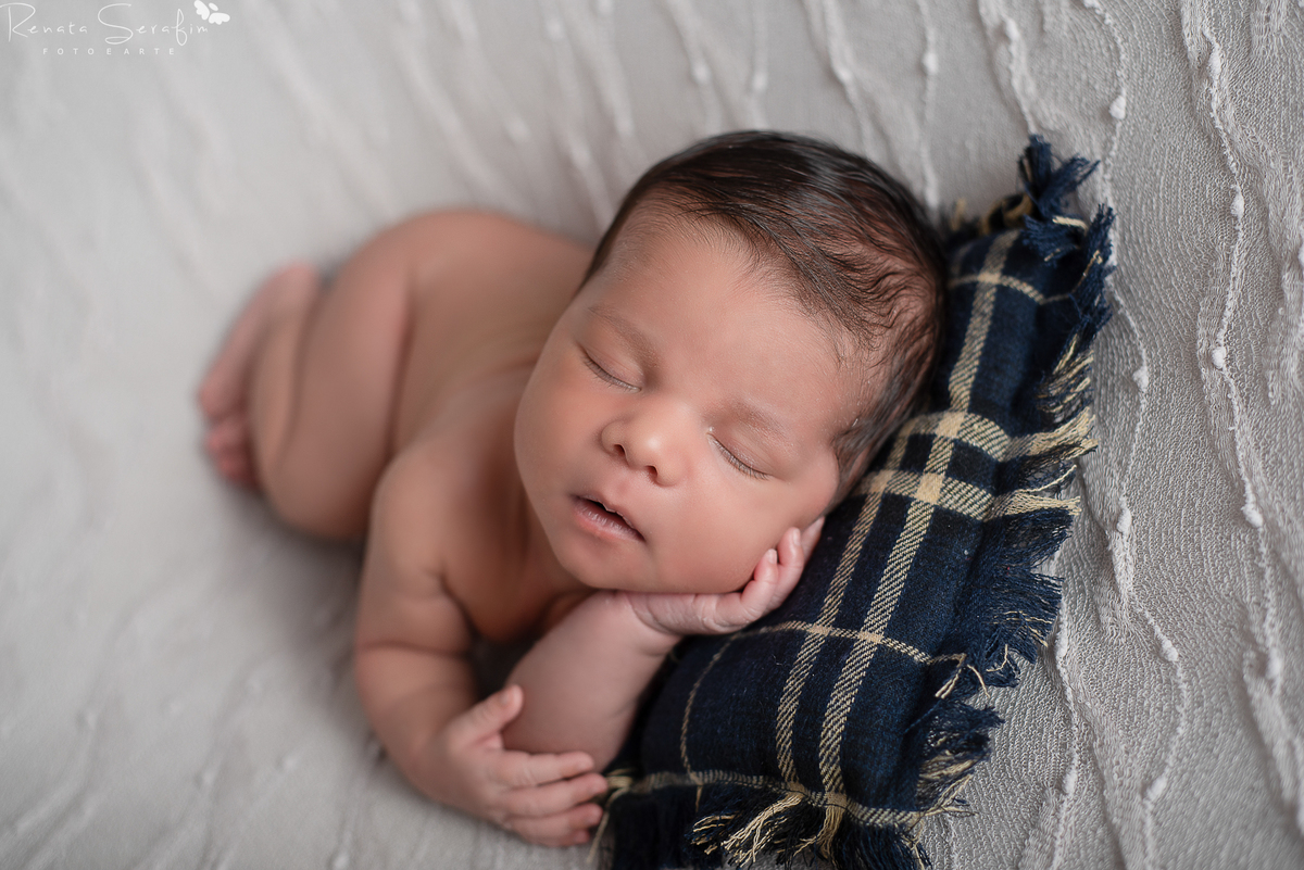 newborn, fotos de recem nascido, book de recem nascido, fotografia de bebe, sessão de recem nascido em jau, fotografa de bebe, renata serafim, acompanhamento de bebes, recem nascido em jau, newborn jau, fotografo em bauru, recem nascido em bauru, 