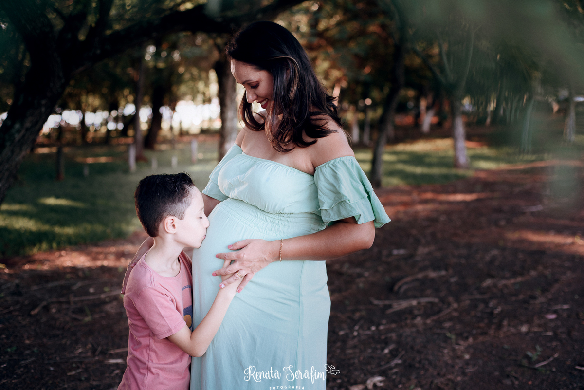 bauru, bauru e região, book gestante, dois corregos, estúdio fotografico, fotografo de gestante, fotografo em bariri, fotografo em jau, fotos de gravida, fotos externas, gestação, gestante, jau e região, mae de menina, marina pousada do sol, pai de menina