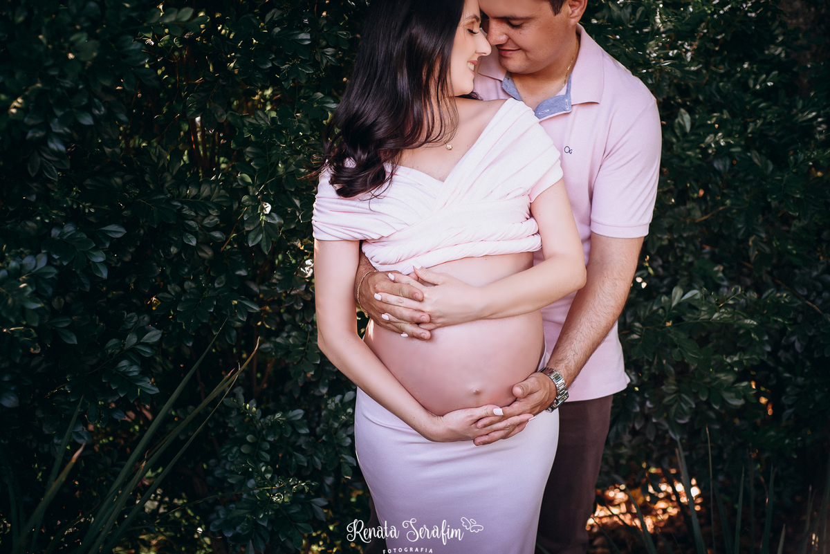 bauru, bauru e região, book gestante, dois corregos, estúdio fotografico, fotografo de gestante, fotografo em bariri, fotografo em jau, fotos de gravida, fotos externas, gestação, gestante, jau e região, mae de menina, marina pousada do sol, pai de menina